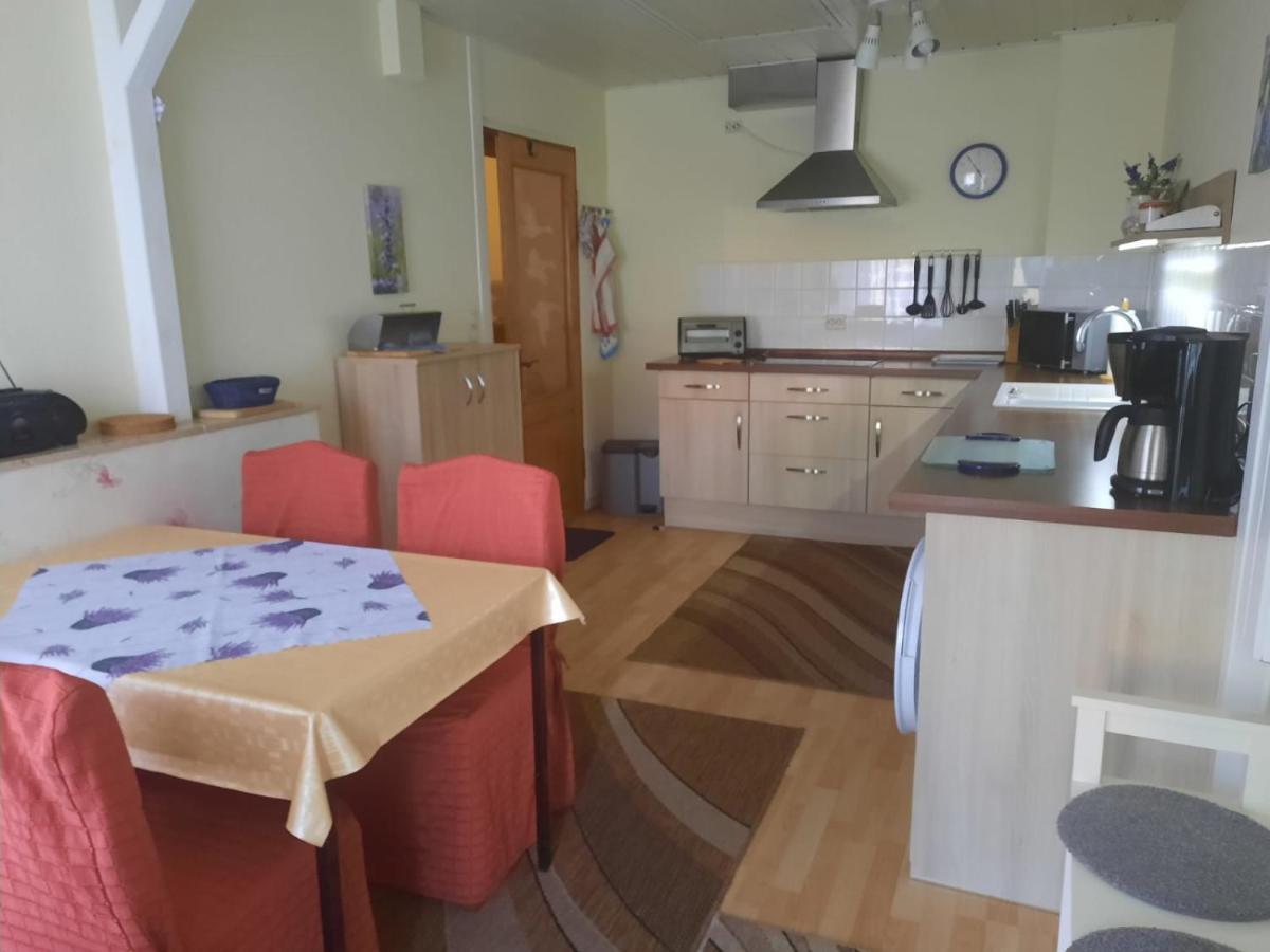 שטנדאל Ferienwohnung Uenglingen מראה חיצוני תמונה