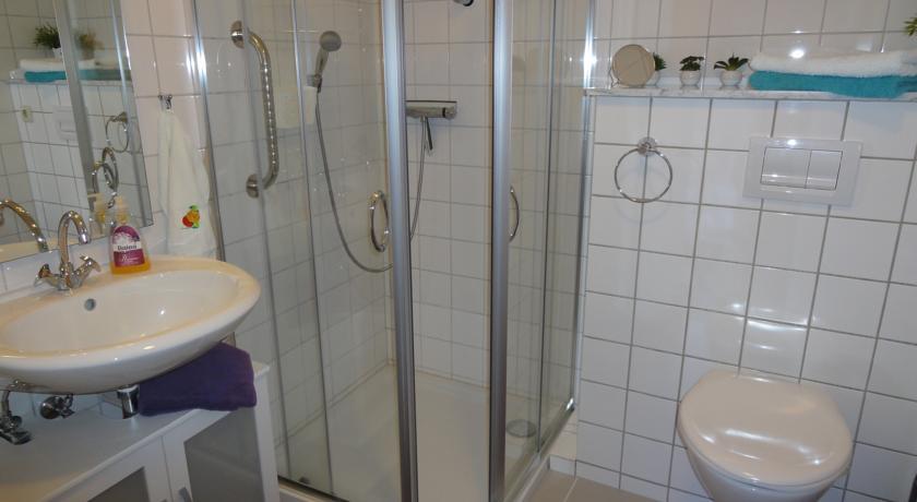 שטנדאל Ferienwohnung Uenglingen חדר תמונה